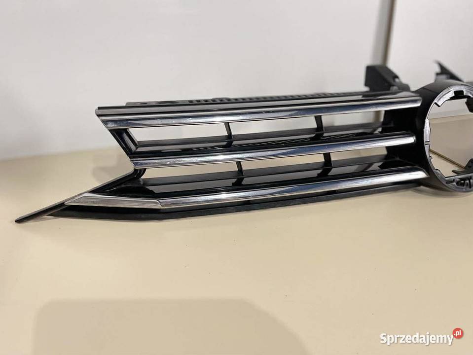 VW TOURAN ATRAPA ZDERZAKA 5TA853653B Ostroróg