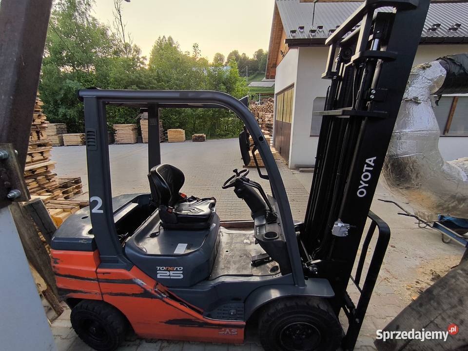 Wózek widłowy Toyota Tonero 25 2021 Szczawnica