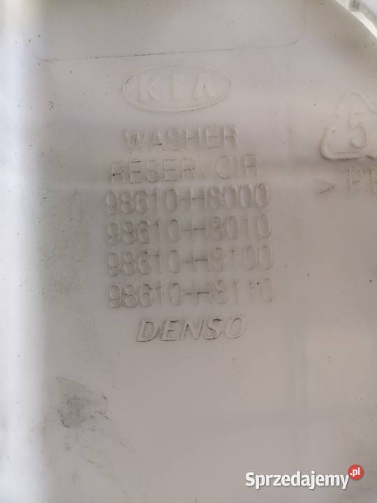Kia Stonic zbiorniczek spryskiwaczy uszkodzony Turek