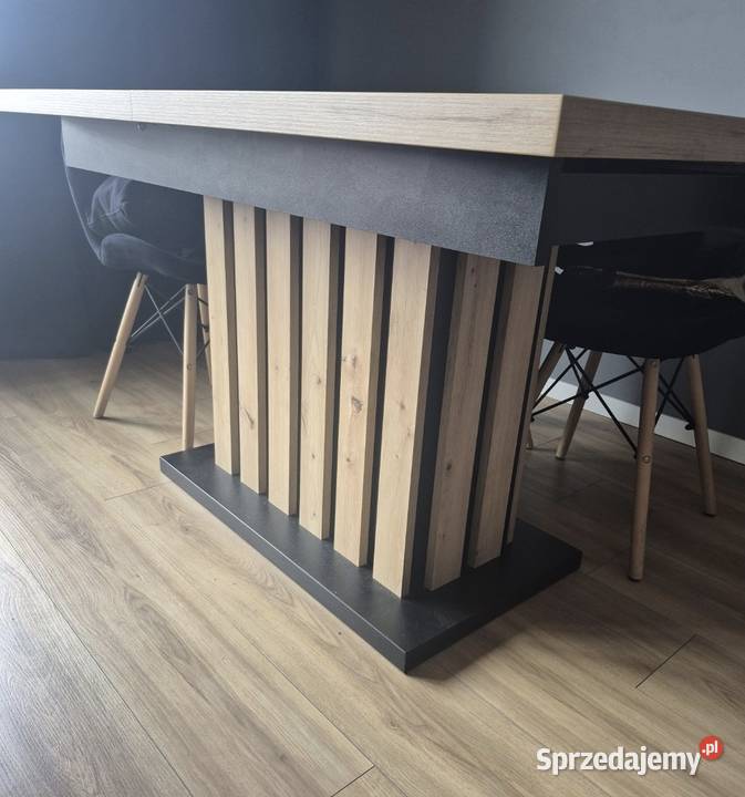 Sprzedam stół Dąbrowa