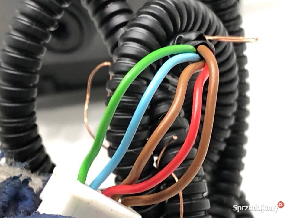 LUSTERKO PRAWY TOYOTA AYGO II Hatchback Solid