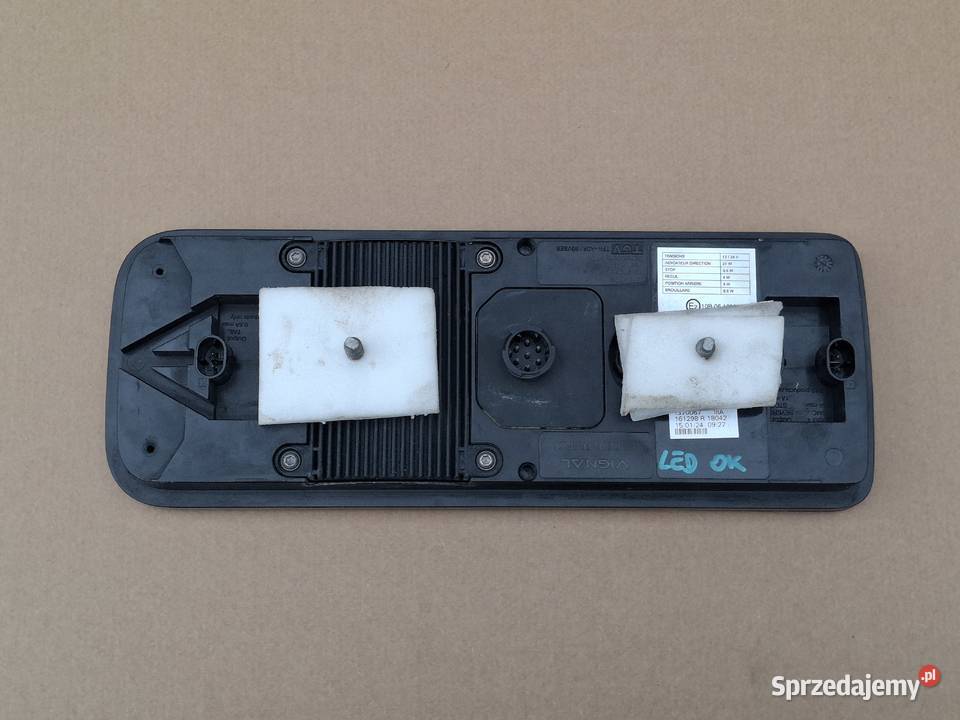 SCHMITZ VIGNAL LAMPA PRAWY TYŁ PRAWA TYLNA LED Bieleń