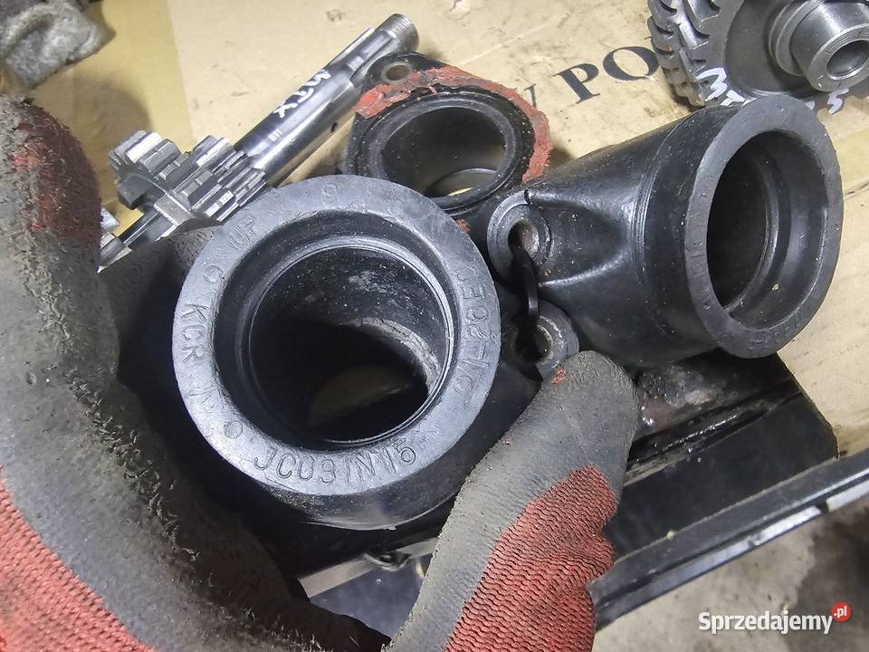 Suzuki gsf 600 Bandit króćce ssące gumy gaźników dolnośląskie Jelenia Góra sprzedam