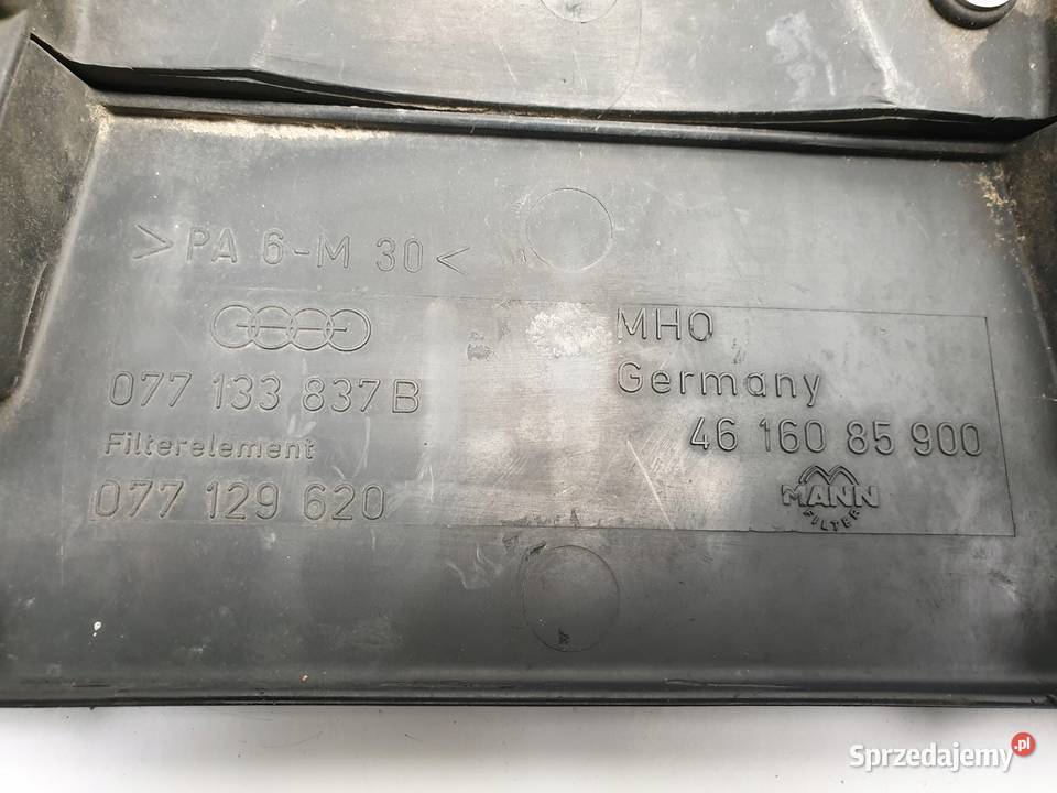 Audi A6 C4 42 V8 GÓRNA POKRYWA SILIKA Osłona Rudka