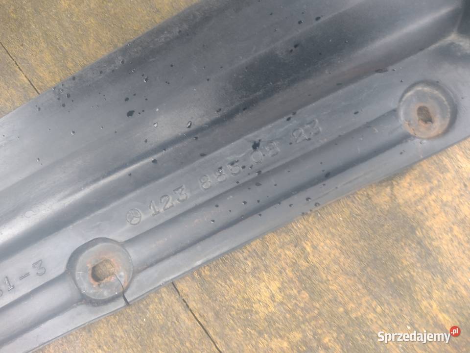Mercedes W123 Narożnik zderzaka przód prawy osobowe Łagiewniki sprzedam
