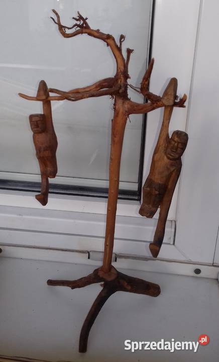 Małpki wiszące na drzewie wyrób własny Warszawa