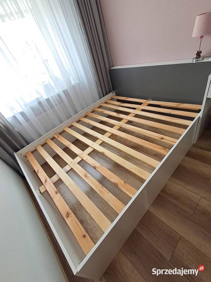 Łóżko sypialniane z materacem 160x200 Puławy