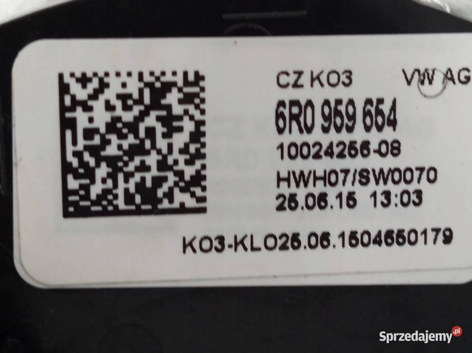 PRZEŁĄCZNIK ZESPOLONY TASMA AIR BAG 7E0953507F Rok produkcji 2015 świętokrzyskie