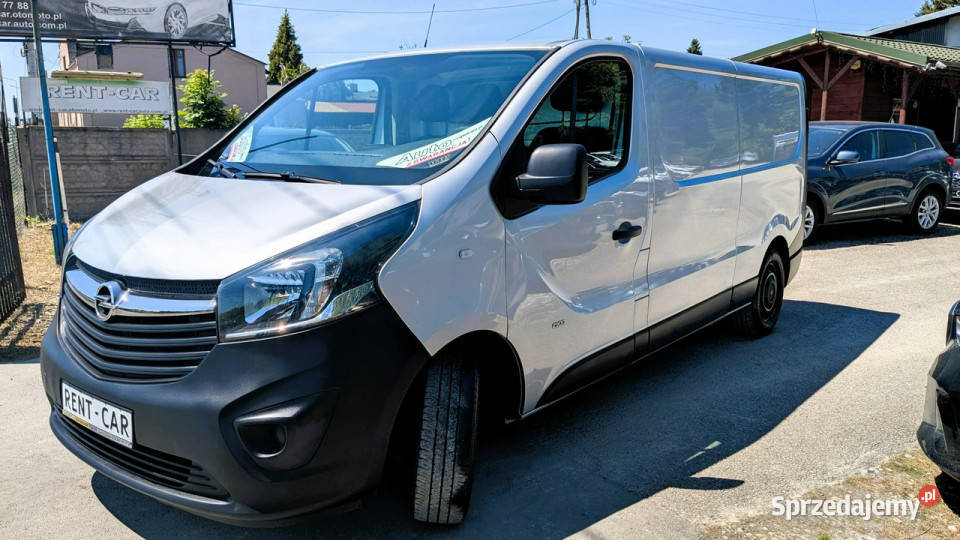 Opel Vivaro 16CDTi Long125Ciężarowy BUS 3Osoby Rok produkcji 2018 Częstochowa