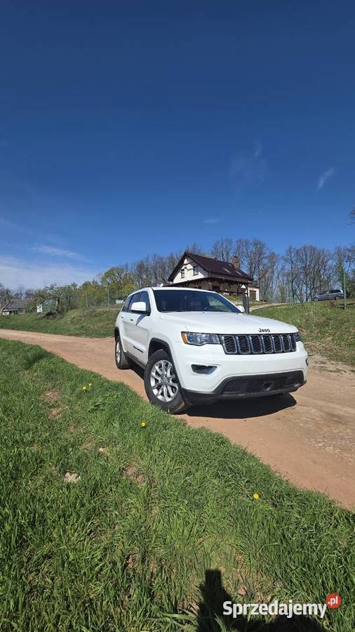 Jeep Grand Cherokee 3.6 Laredo V6 Pentastar 286 KM 4x4 | Alcantara |