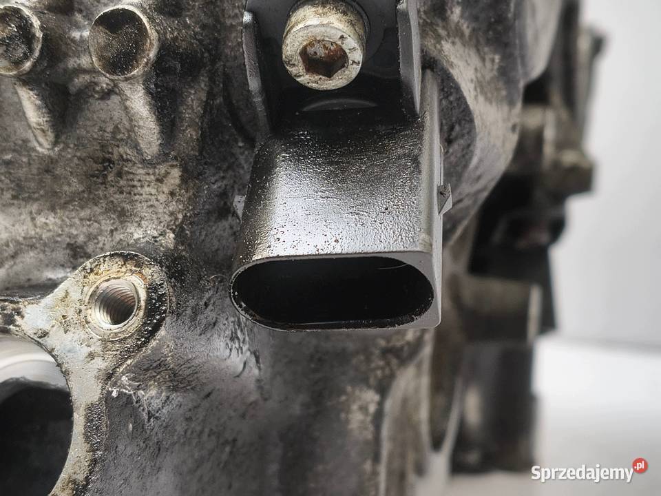 GŁOWICA CYLINDRÓW BMW E90 E91 20 i 7505422 lubelskie