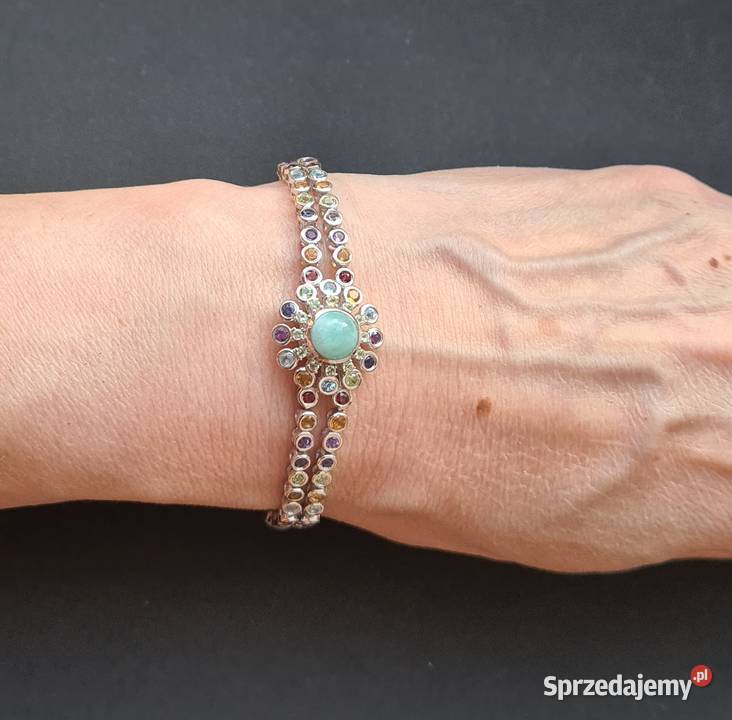 Srebrna bransoletka z kamieniami szlachetnymi