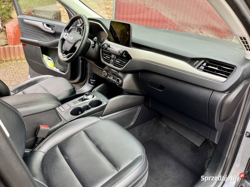Ford Escape Kuga 2021 15 4x4 panorama skóra 19 klimatyzacja Łężyny
