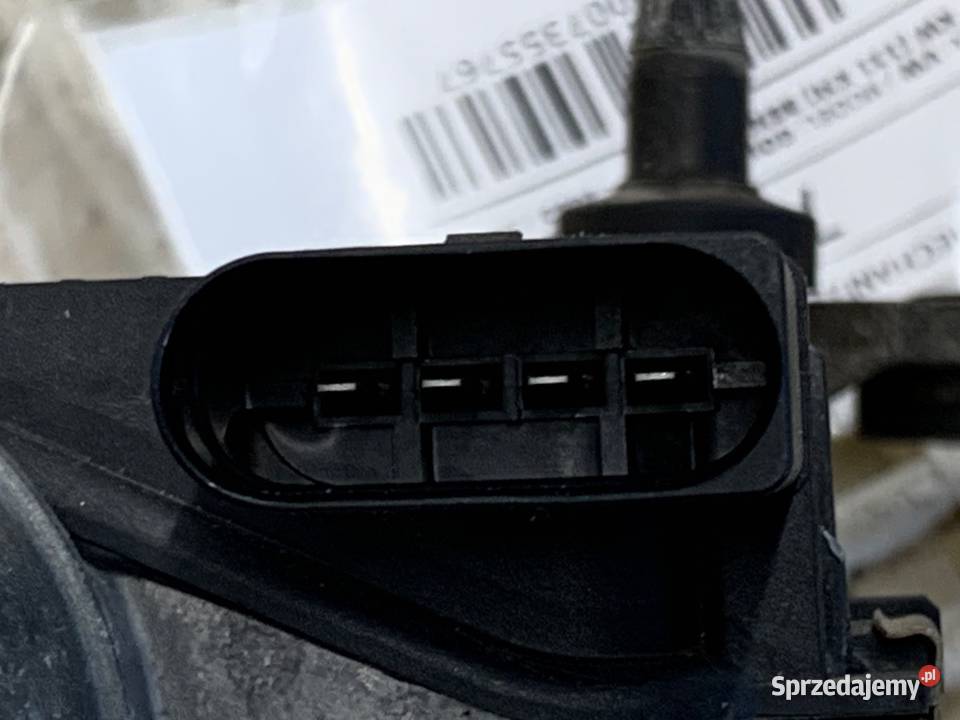 MECHANIZM WYCIERACZEK PRZÓD VW GOLF VIII