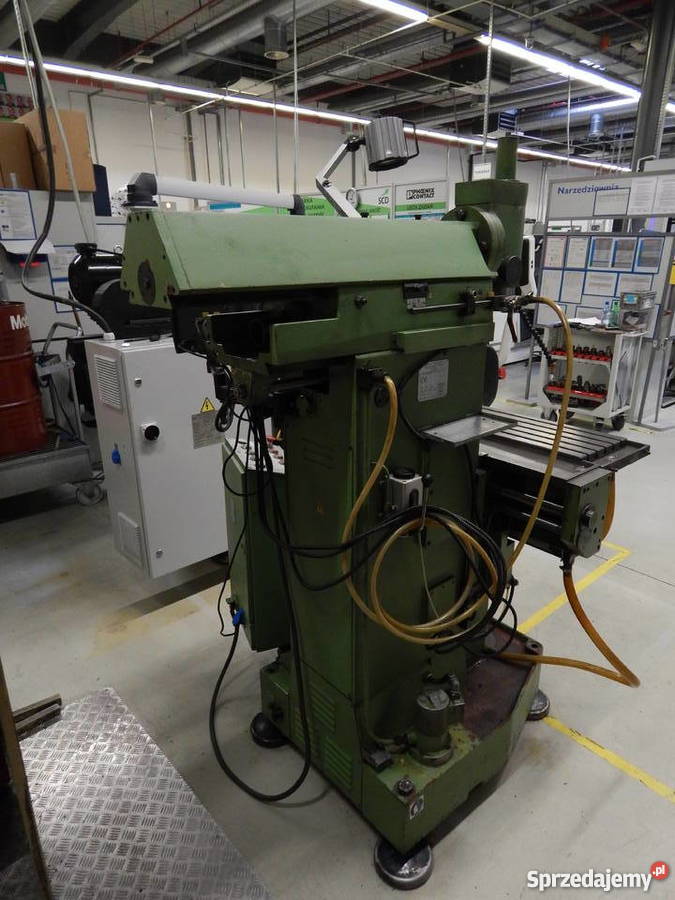 Frezarka konwencjonalna AVIA FNC 25 1996 wielkopolskie Nowy Tomyśl