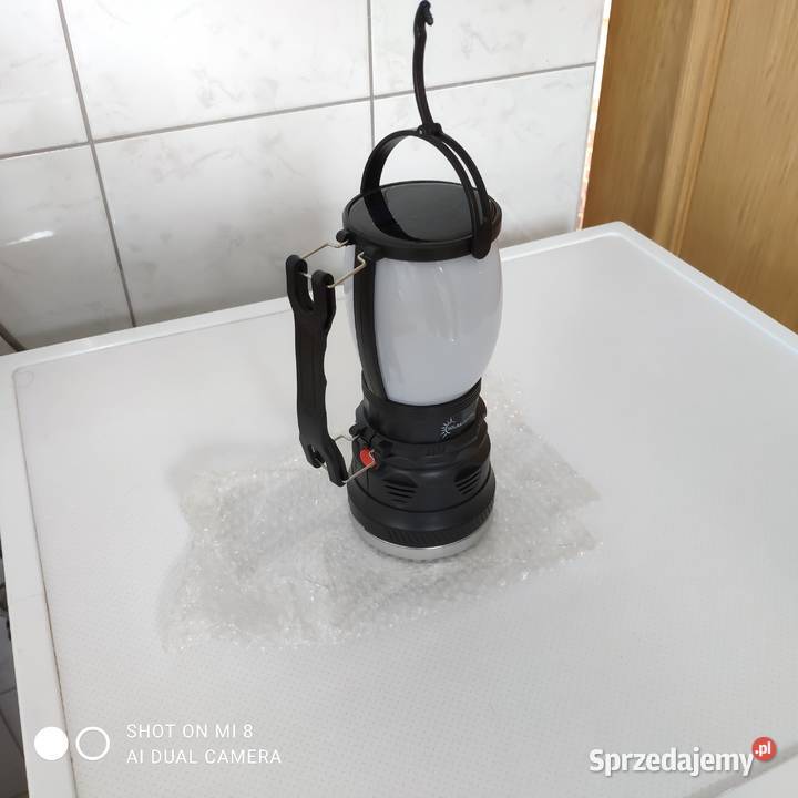 Lampa biwakowa ładowana solarnie z funkcją Sulejówek