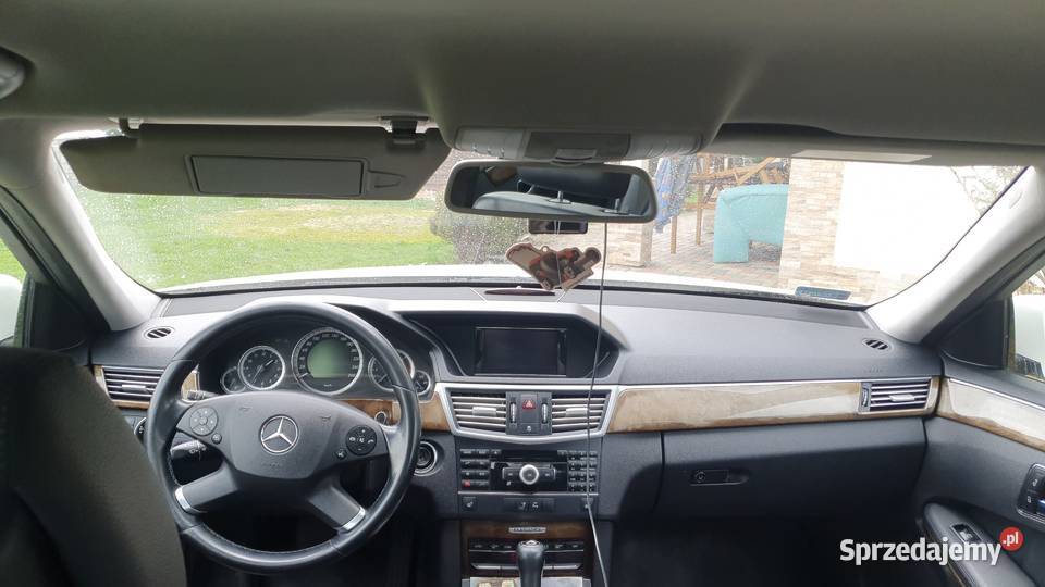 Mercedes w212 E 200 sprzedam Rok produkcji 2010 Pilzno sprzedam