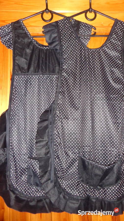 Fartuszek damski młodzieżowy czarny wielkopolskie Poznań