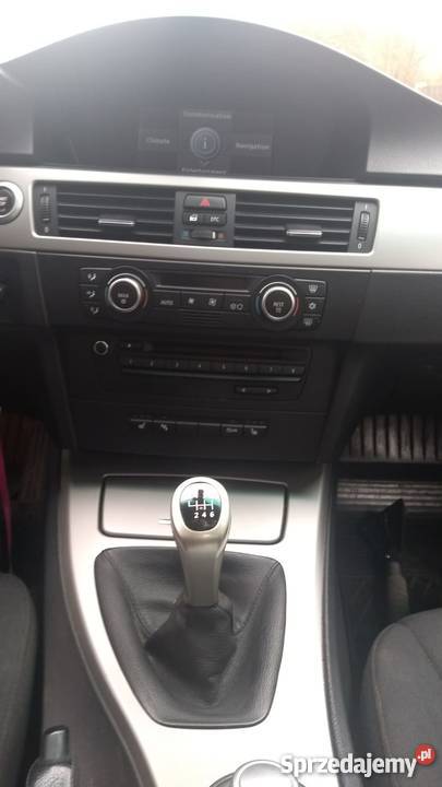 BMW E90 320i Myślina