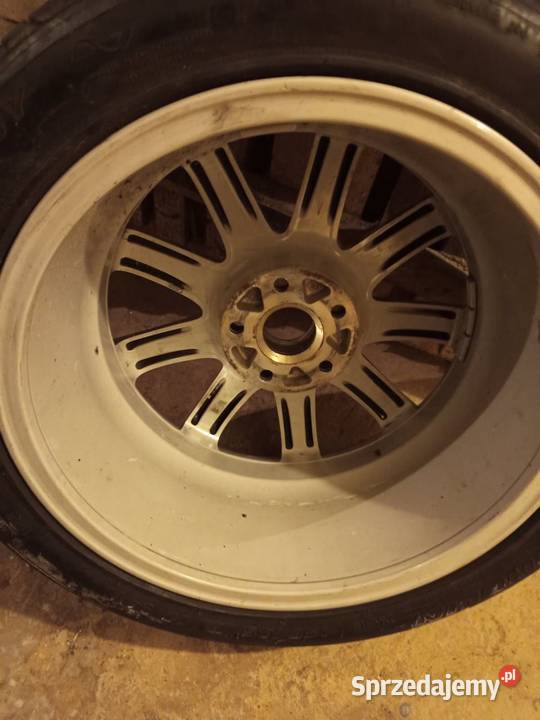 Felga aluminiowa audi R17 opona 23545