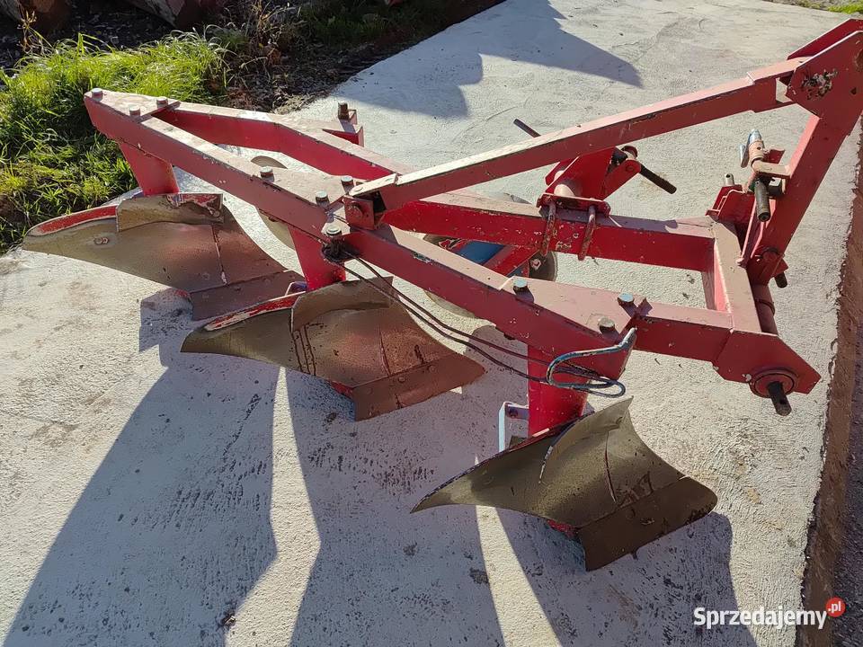Pług Unia Grudziądz 3skibowy nieuszkodzony Lubcza
