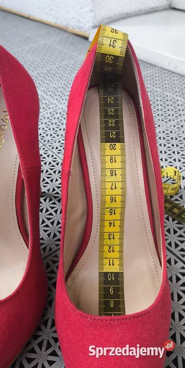 Czółenka DeeZee 38 czerwone zamszowe czerwony Pabianice