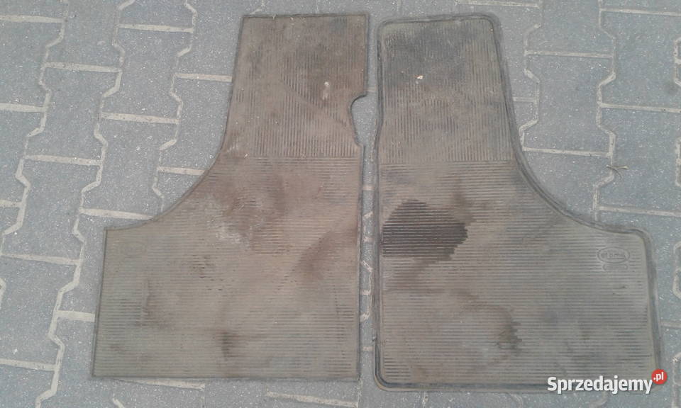 Stomil Olsztyn dywaniki 125p Borewicz polonez Łomża