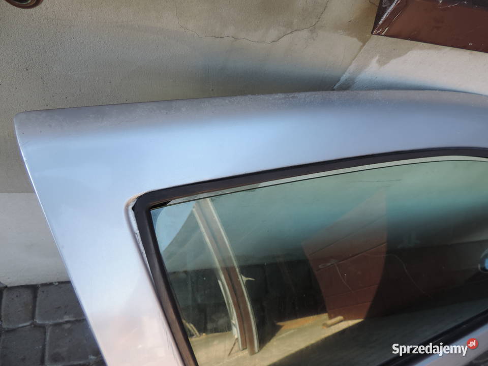 VOLKSWAGEN GOLF IV 3D DRZWI PRAWY PRZÓD Nowy Sącz sprzedam