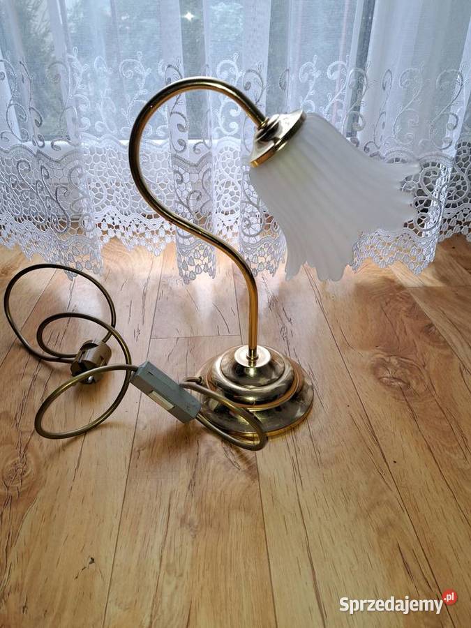 Retro lampka na biurko Lampki biurkowe dolnośląskie Lubań sprzedam