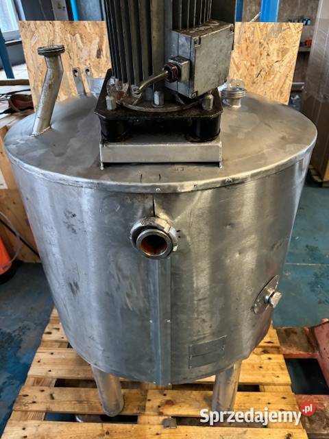 Zbiornik ze stali nierdzewnej dwupłaszczowy