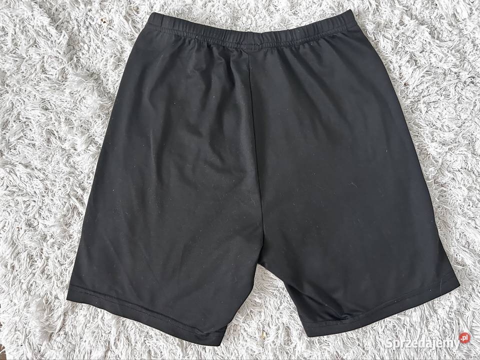 Spidenki sportowe 122 spodenki gimnastyczne