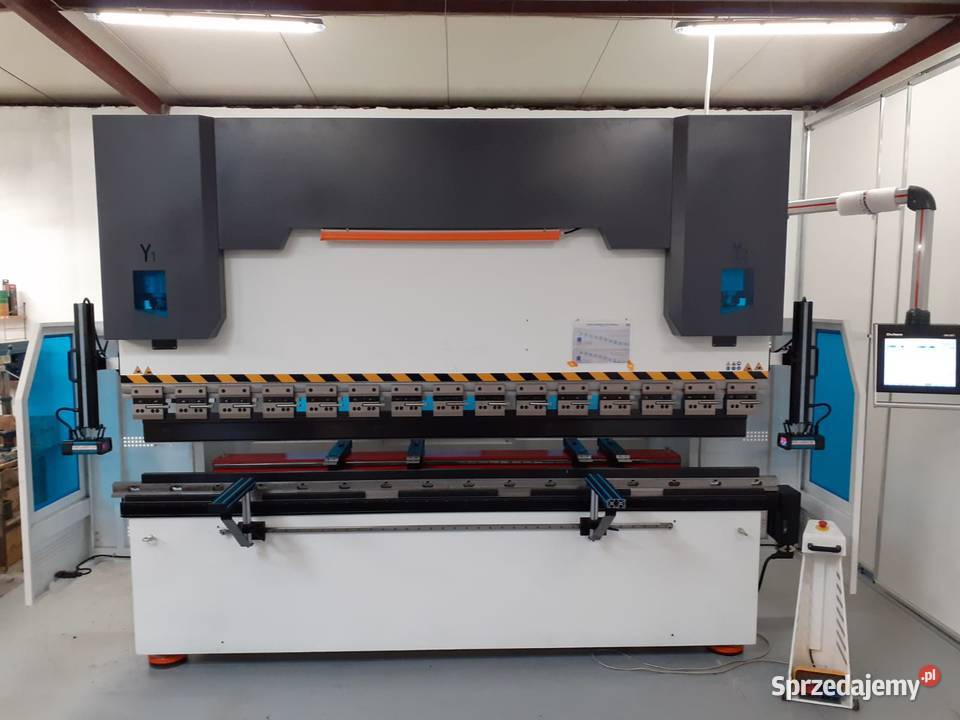 130 TON Prasa krawędziowa hydrauliczna CORMAK