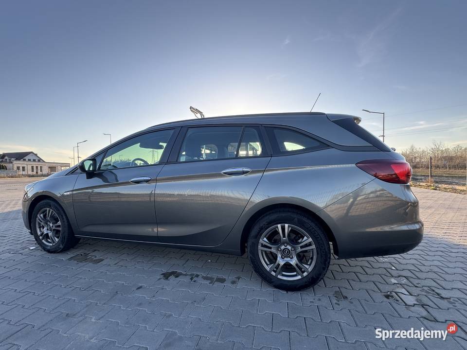 Opel Astra K 2018r SALON POLSKA Diesel Płock sprzedam