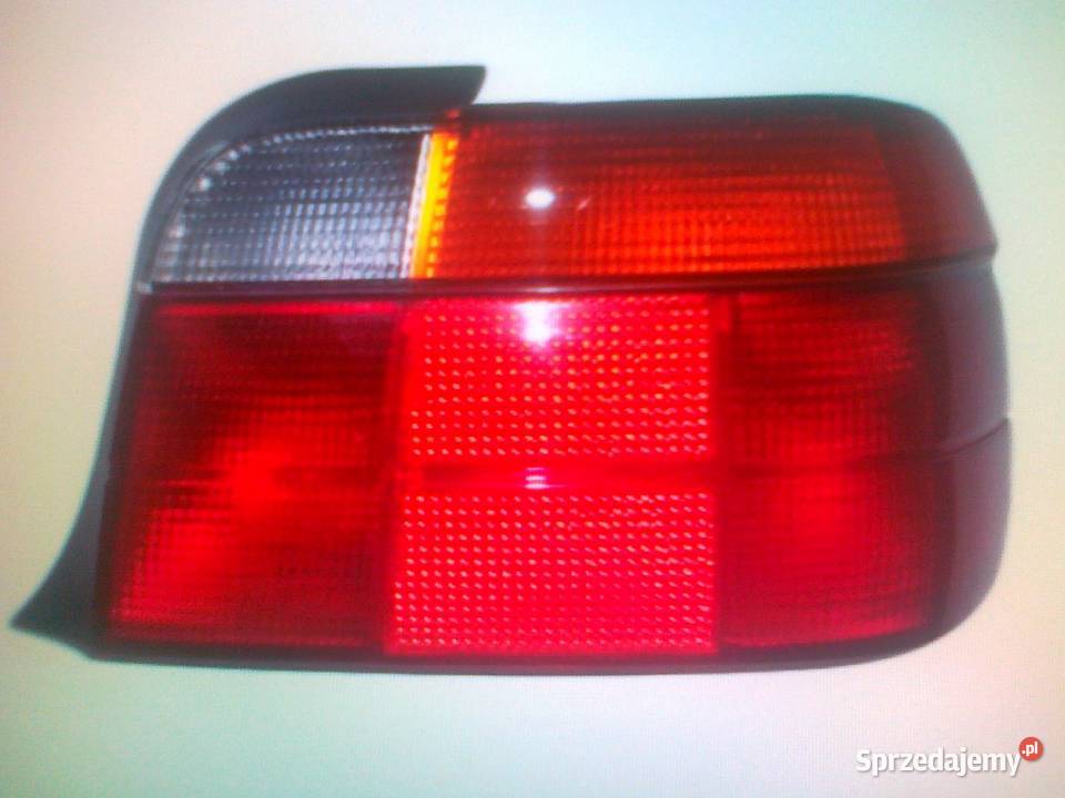 Lampa Tylna BMW 3 E36 19902000 COMPACT PRAWA mazowieckie Pruszków sprzedam
