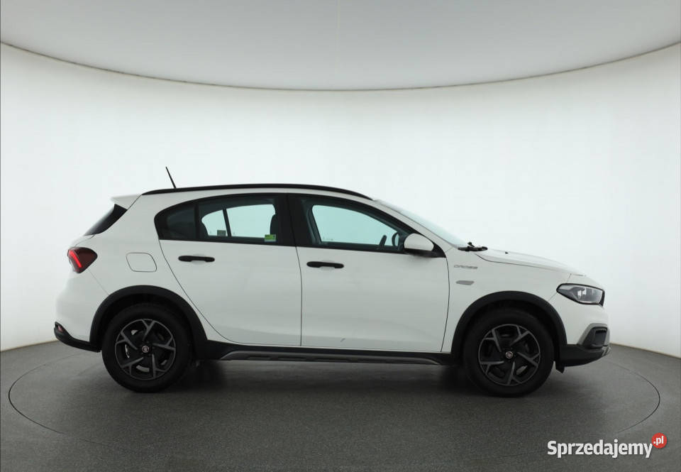 Fiat Tipo 15 MHEV biały Tipo sprzedam