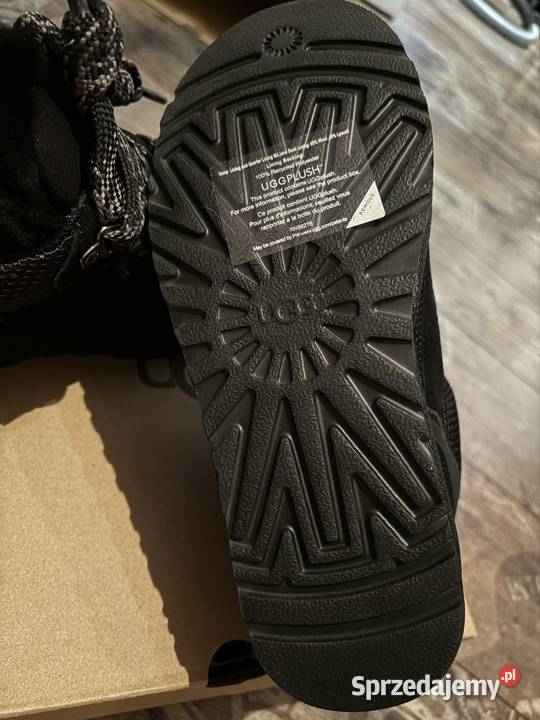 UGG Lowmel Black rozmiar 37 Ugg Konin