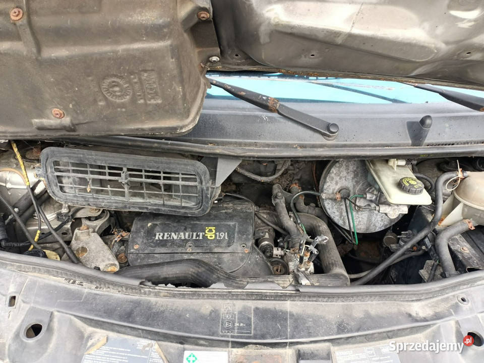 Renault Trafic Renault Trafic 19DCI 101 9os 04r Renault Tarnów