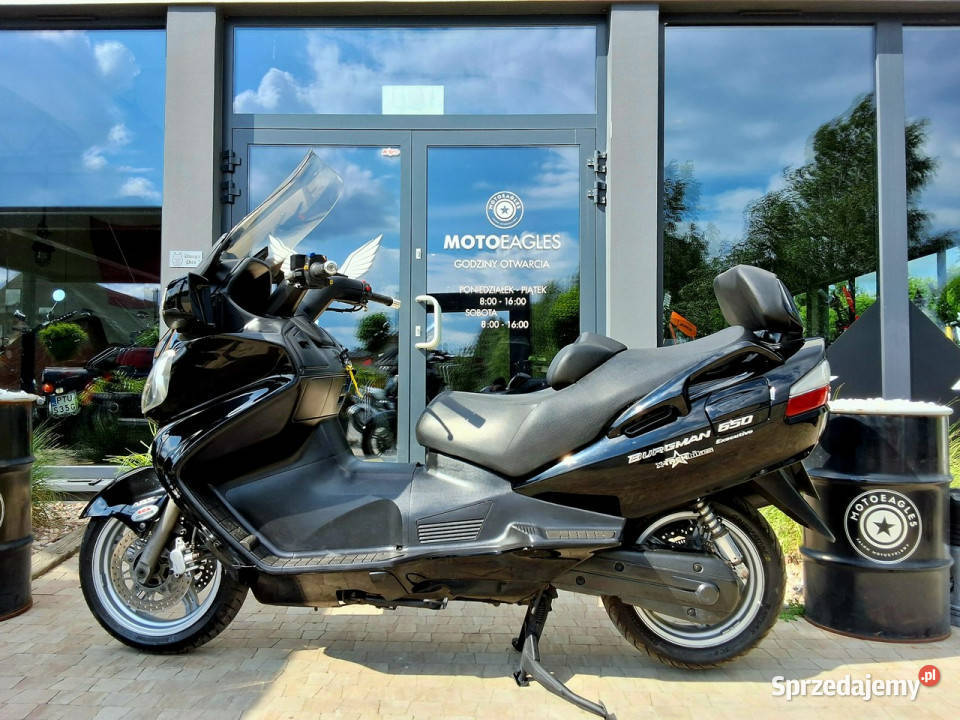 Suzuki Burgman Bezwypadkowyładnyopłaconyczysty kufry Stare Miasto sprzedam