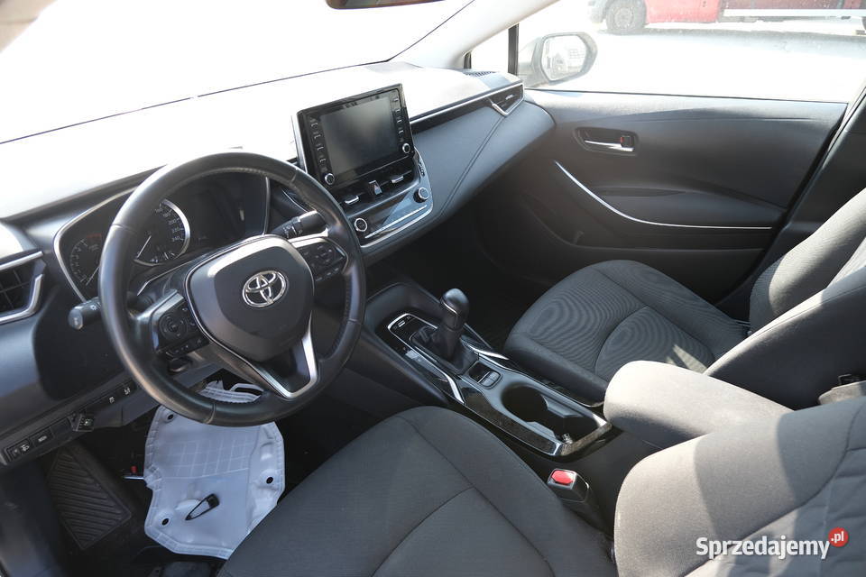 TOYOTA COROLLA 2020 179800 ccm 98 Warszawa