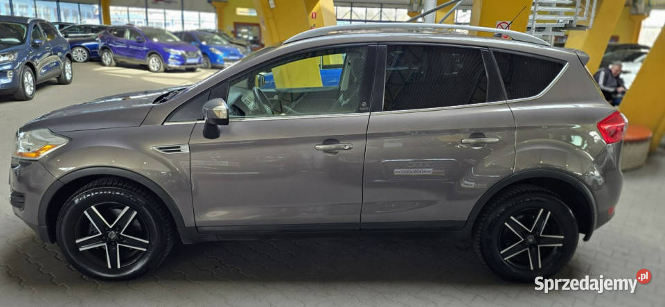 Ford Kuga OPIS W podanej roczna gwarancja II zielony sprzedam