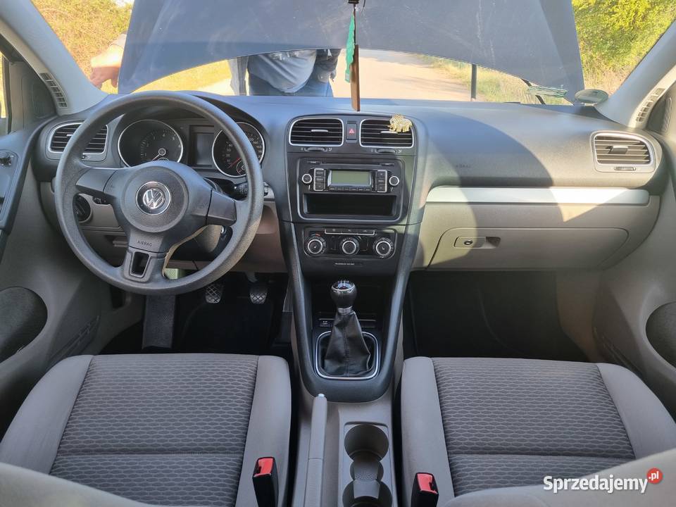 Volkswagen Golf VI 14 benzyna 2010 153 Wrocław sprzedam
