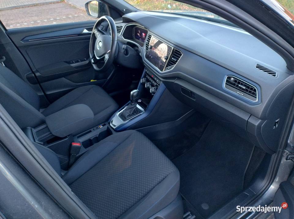 VW Troc 20TDI DSG Asystenci Panorama PDC Kamery szary