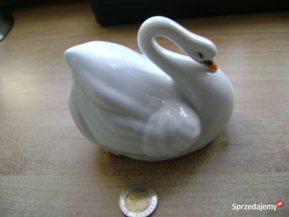 Starocie z PRL PTAKI z porcelany Łabędź sprzedam