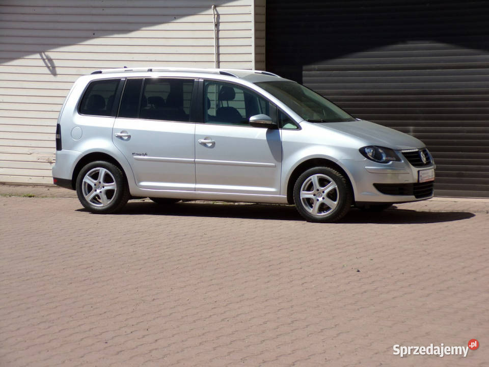 Volkswagen Touran Klimatronic Navi 7osobowy MPI czujnik parkowania Touran Mikołów