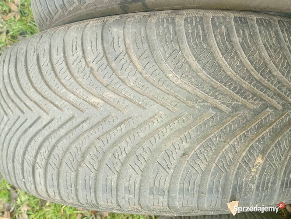 Opony zimowe 22555 R17 łódzkie Księża Wólka sprzedam