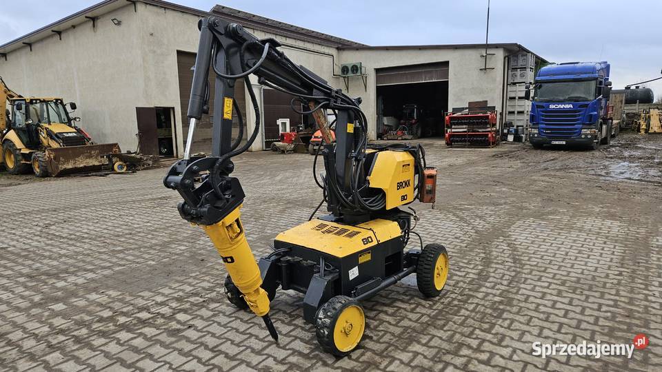 Robot wyburzeniowy Brokk 80 młot Sochaczew