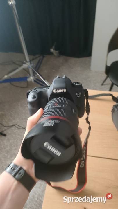 Zestaw Canon EOS 6D obiektyw 24105 lampa Canon Białystok sprzedam
