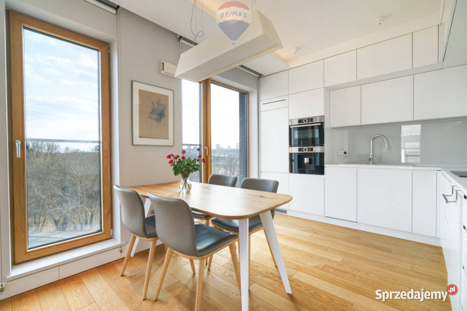 Port Praski mieszkanie z widokiem na Wisłę apartamentowiec