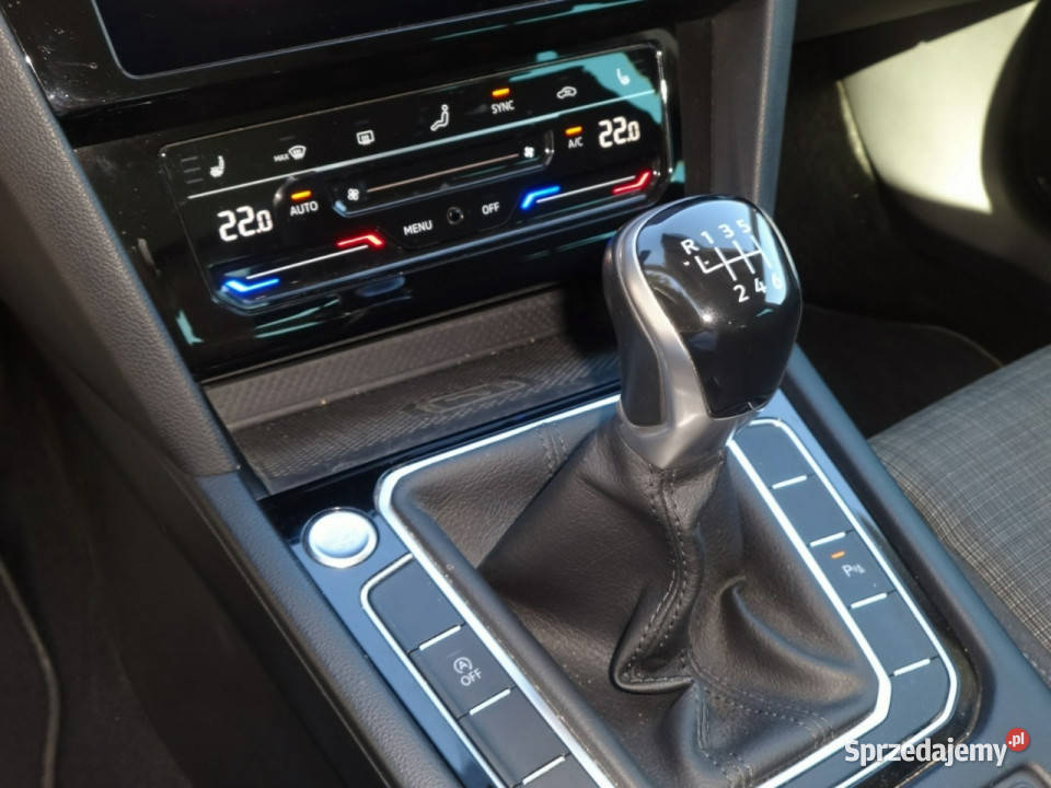 Volkswagen Passat 20 TDi Navi Kamera Serwis B8 150KM Nowy Sącz