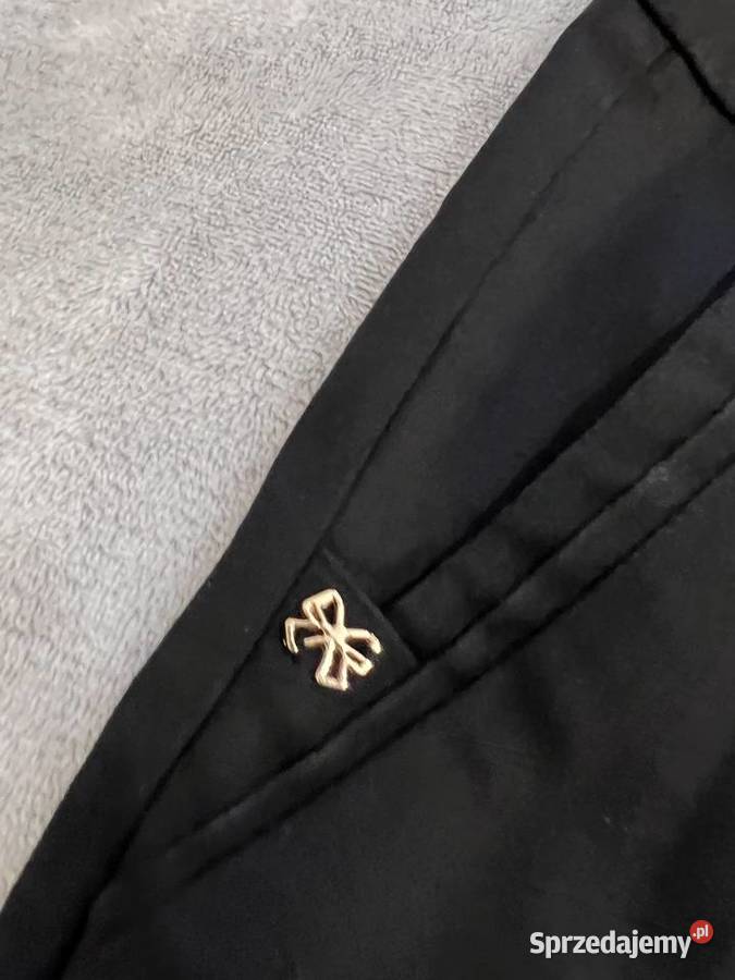 Spodnie czarne garniturowe eleganckie